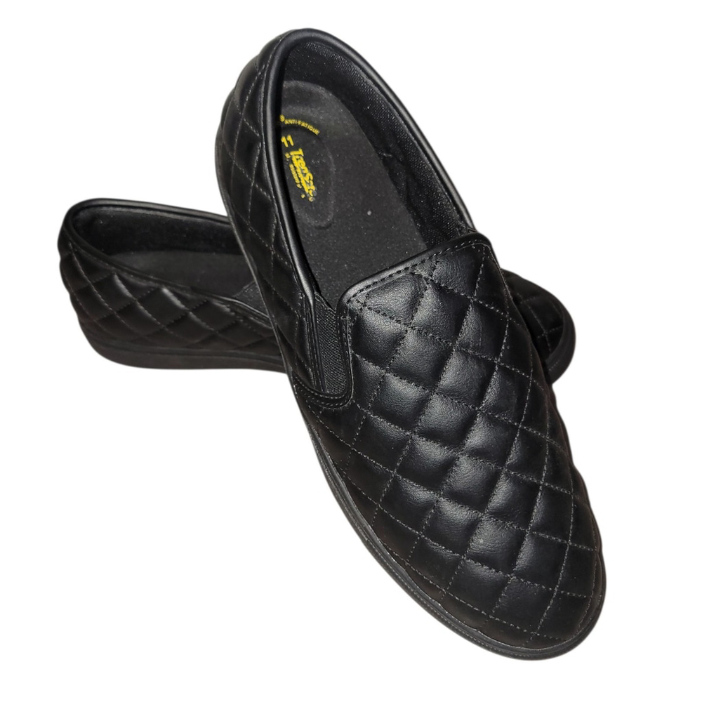 TREDSAFE Quilted Oil Spill Resistant Shoes Size 11 Women's
